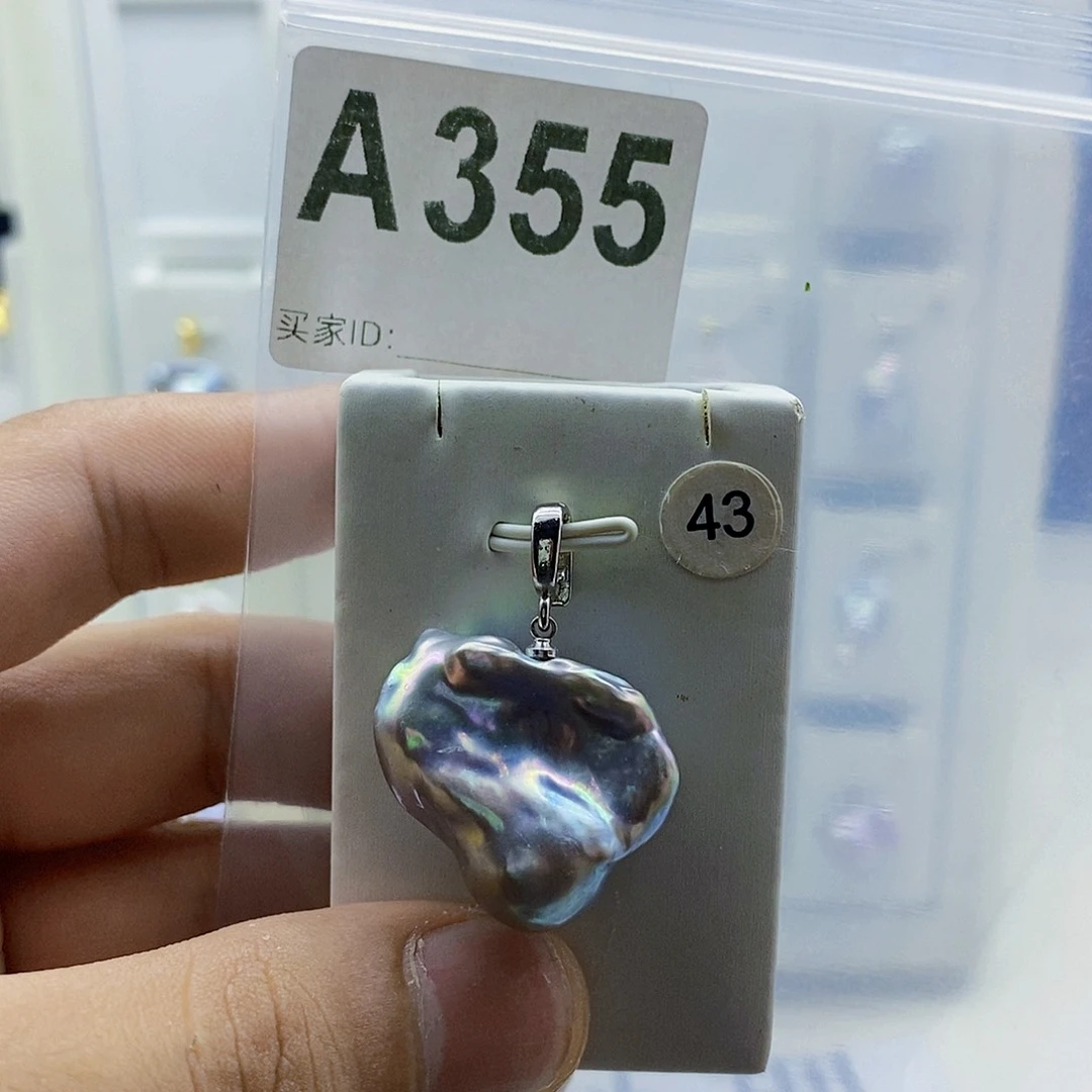 淡水珍珠颈饰合金