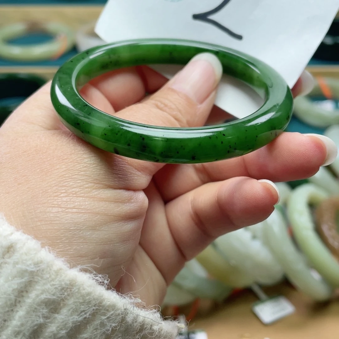 未镶嵌手镯和田玉圈口55