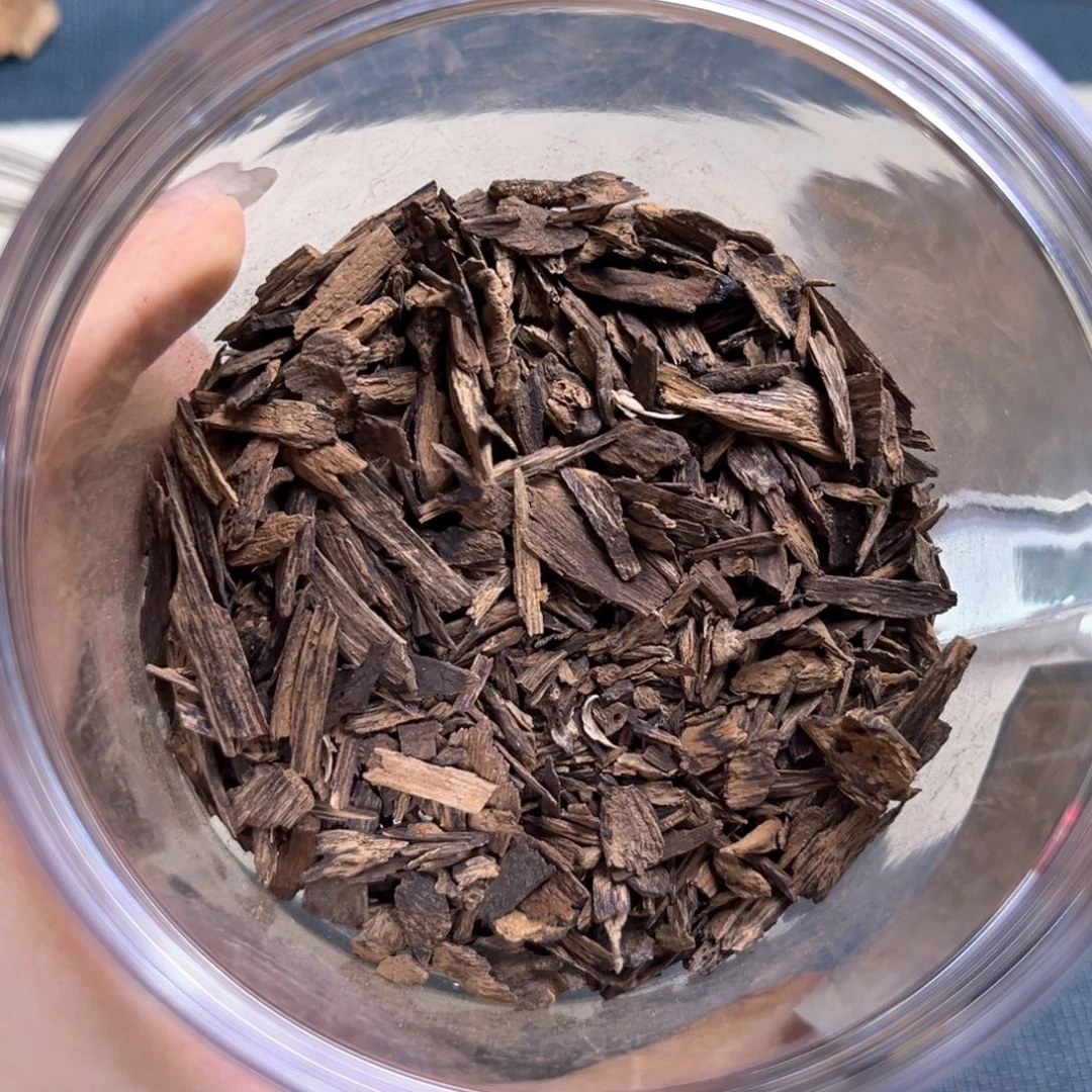小***g香榧木海南老房梁碎料1.3克