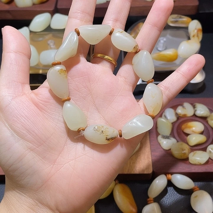 手链未镶嵌和田玉