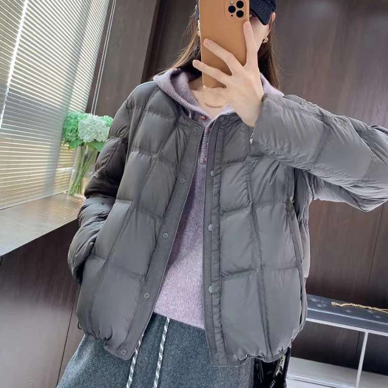 爆款圆领高级感白鸭绒羽绒服女2025冬季新款高级感短款保暖外套