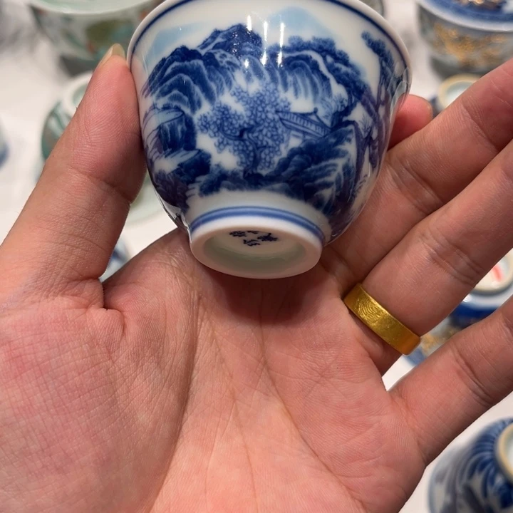 景德镇陶瓷杯子的