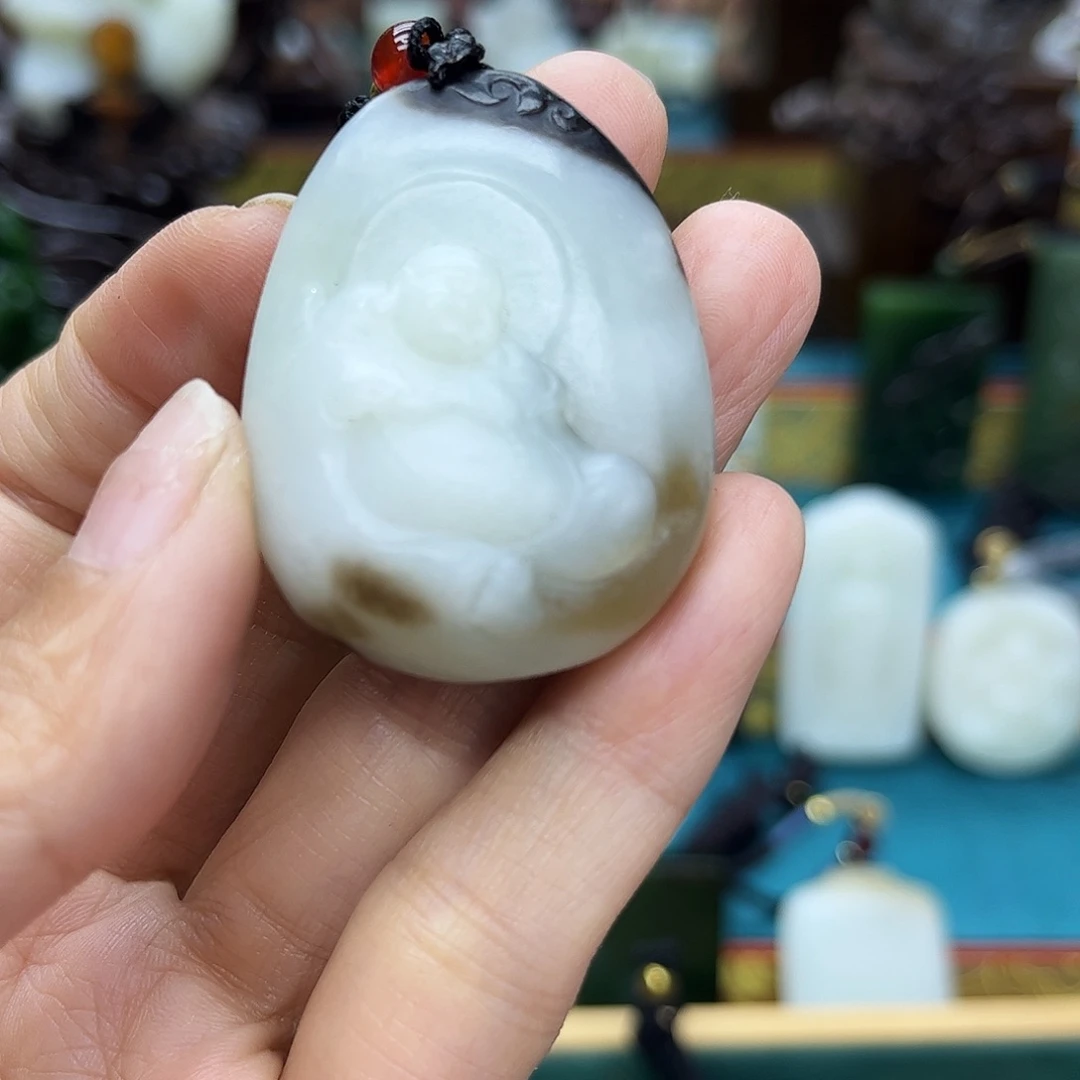 和田玉未镶嵌挂件