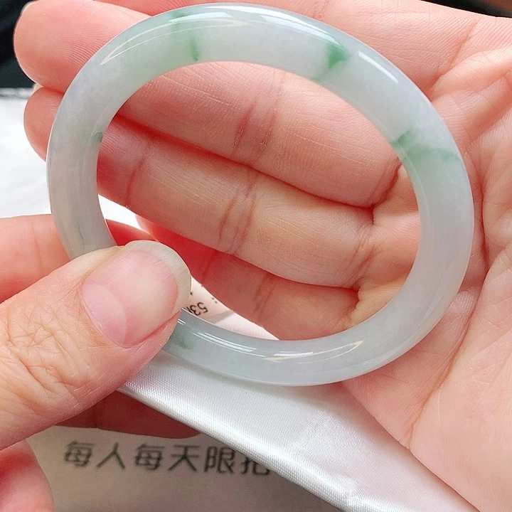 翡翠手镯未镶嵌圆条53