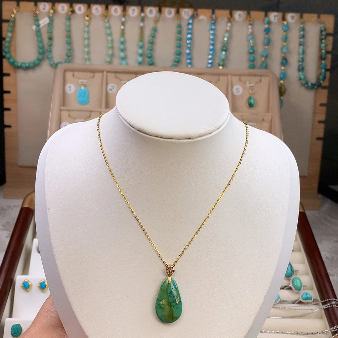 绿松石18K金镶嵌吊坠(赠链)