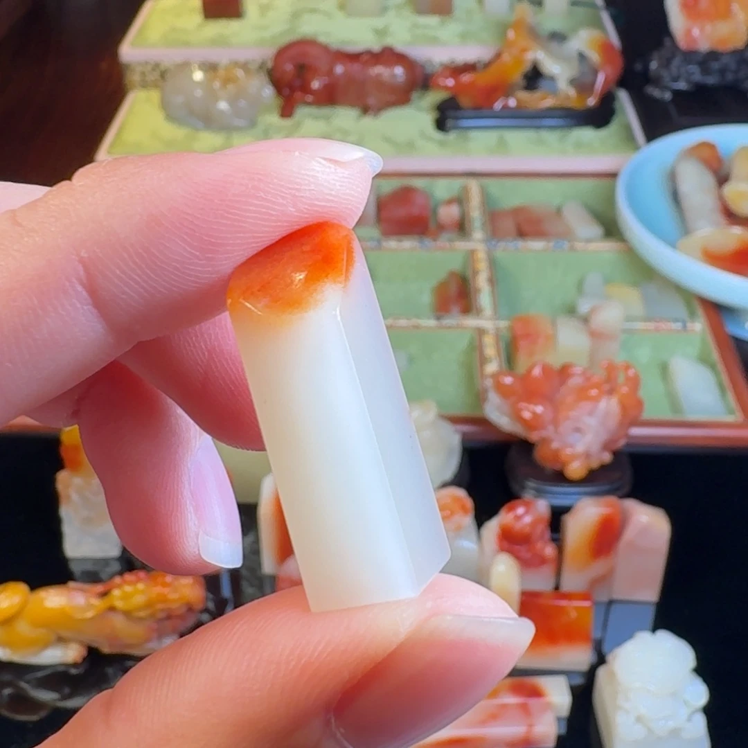 寿山石印石干****车芙蓉石