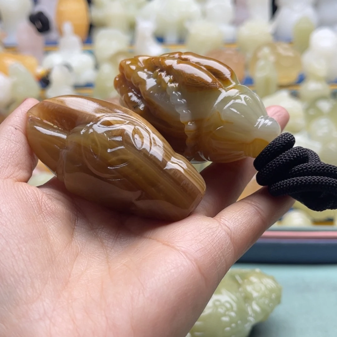 蔂***つ玉天然桌面小摆件