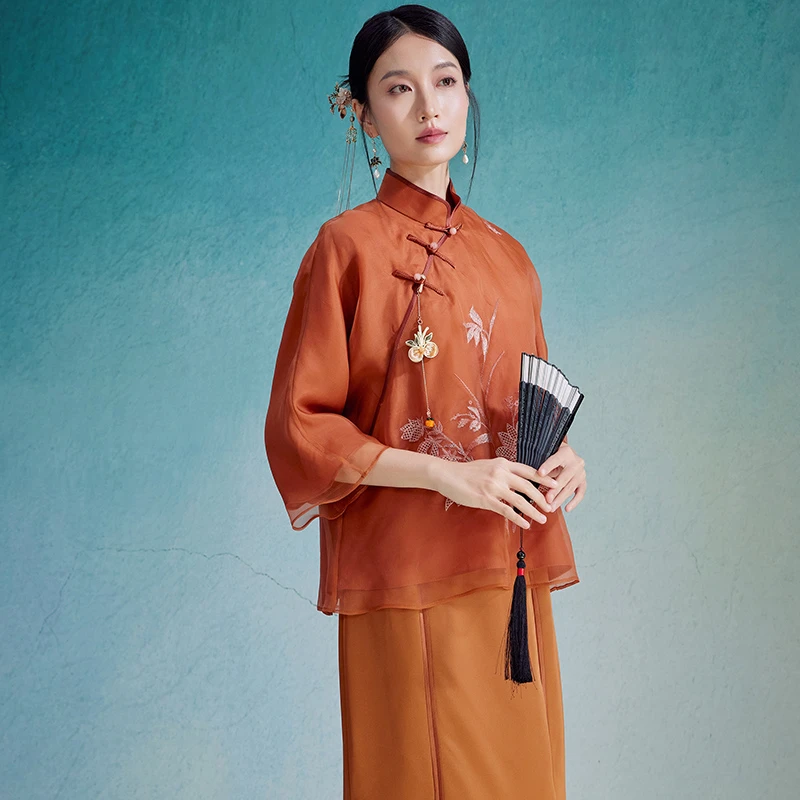 陌遇2025年中国风100%桑蚕丝刺绣茶服新中式旗袍唐装上衣M236136