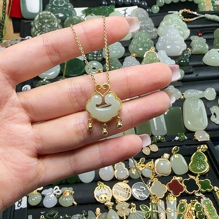 颈饰银S925镶嵌和田玉送链子送绳