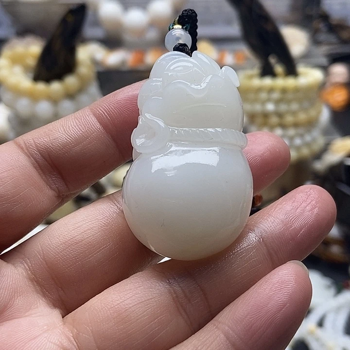 非金属贝壳贝雅轩工艺品玉化哑光福袋