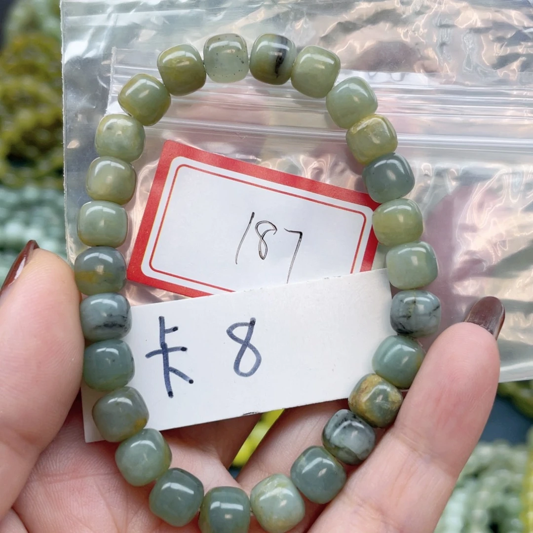 未镶嵌蛇纹石玉手链