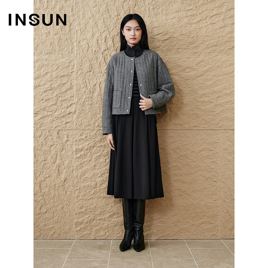 「绒感外套」INSUN恩裳专选2025冬季圆领宽松短款色织羊毛棉服外套