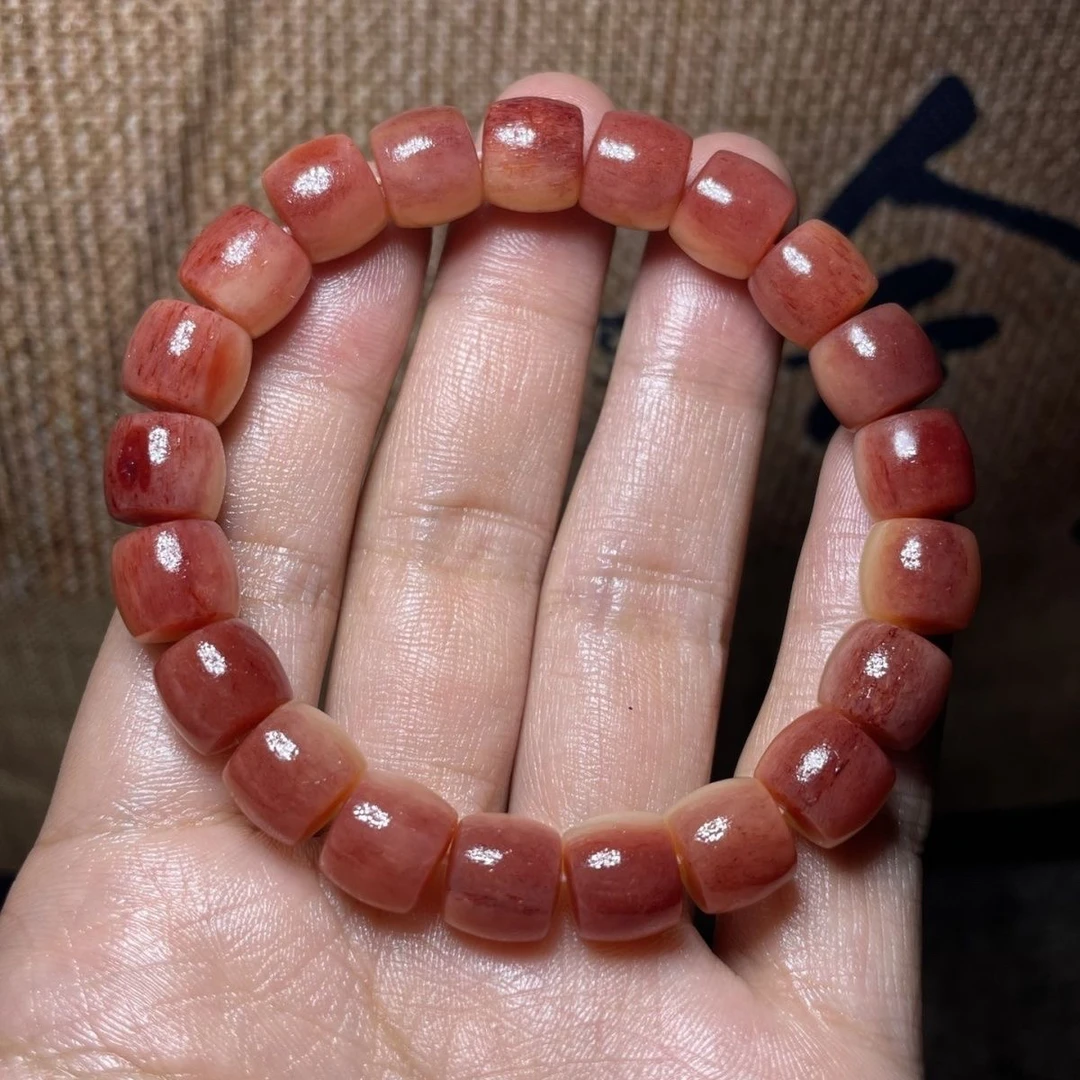 10mm绕指柔驼骨沁血半血骆驼骨猫级