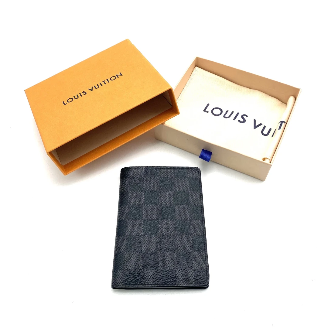未使用 LouisVuitton/路易威登 黑棋盘格对折卡包 尺寸13/10男士