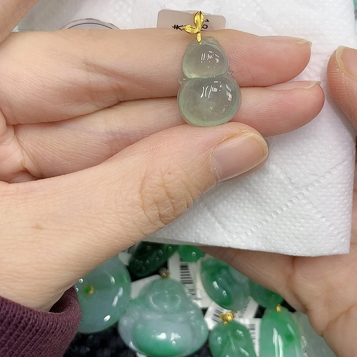 颈饰18K金镶嵌翡翠123455667