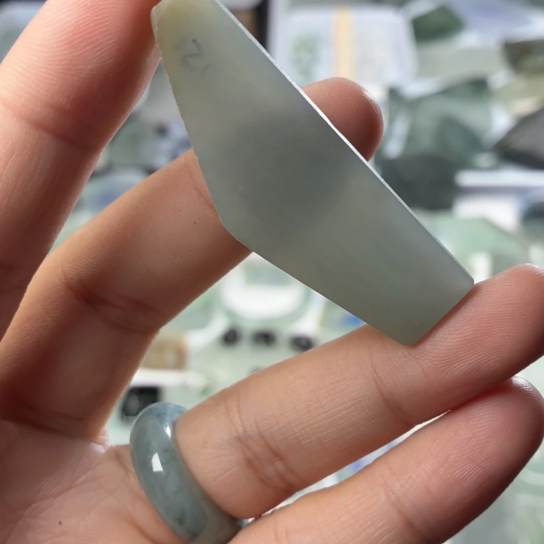 定制翡翠未镶嵌天然缅甸翡翠a货起货糯冰灰晴底