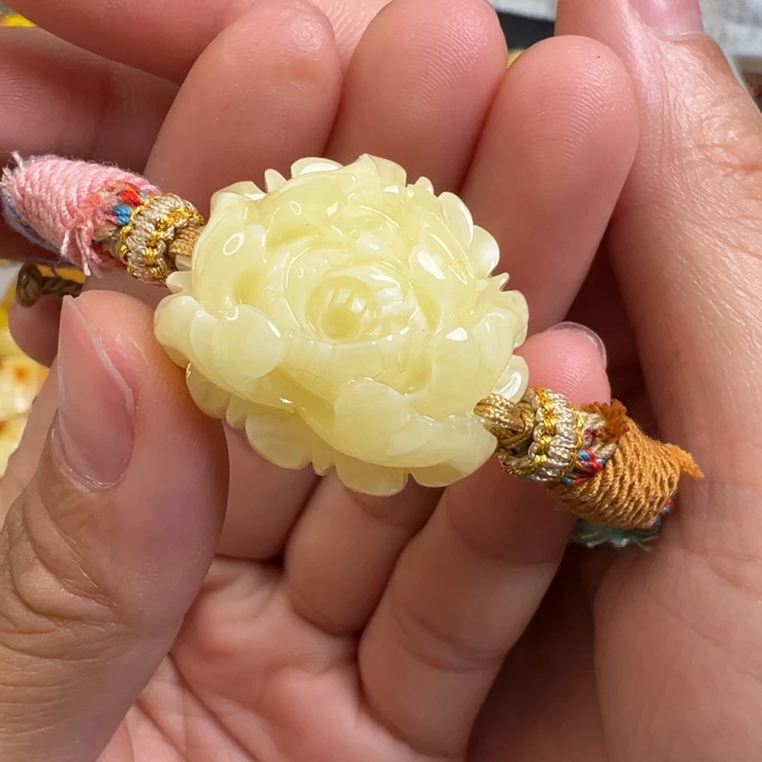 裸石蜜蜡未镶嵌蜜蜡
