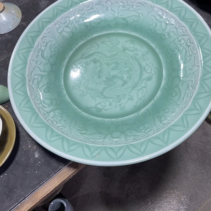 手工艺品琉璃拼*龙泉青瓷龙众生相见恨