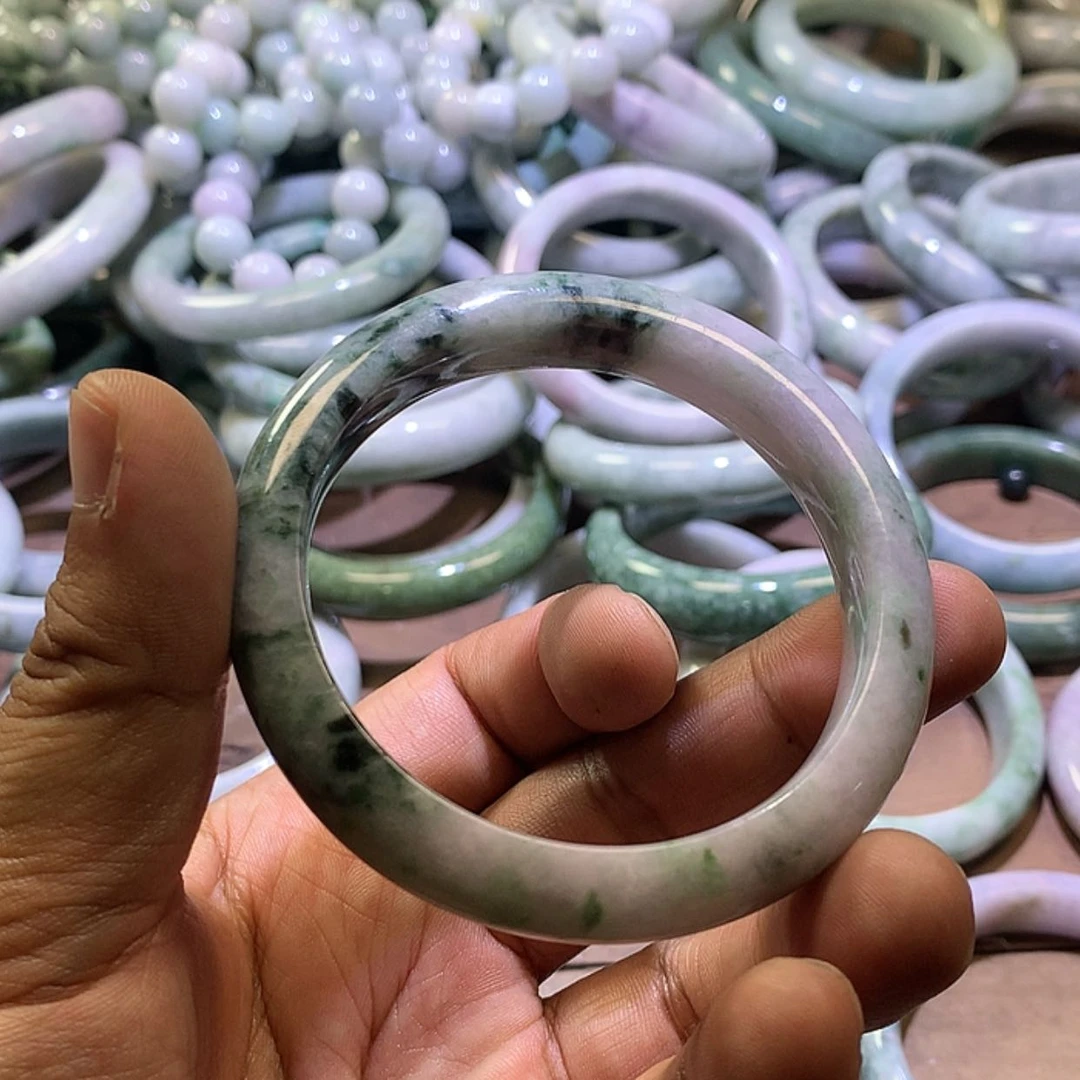 【闪购商品】颈饰未镶嵌翡翠58.3。    2