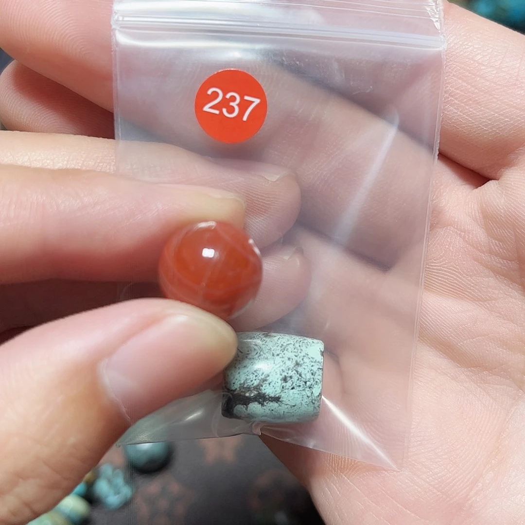 妈***酱玛瑙/玉髓未镶嵌圆珠桶珠老型手串！！