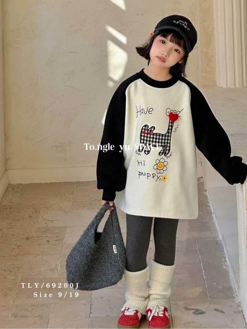 中大童女童儿童洋气休闲时尚加绒套头卫衣加厚秋冬加绒童69220