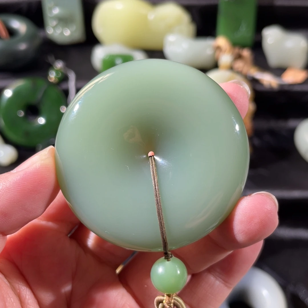 和田玉（糖玉）未镶嵌挂件