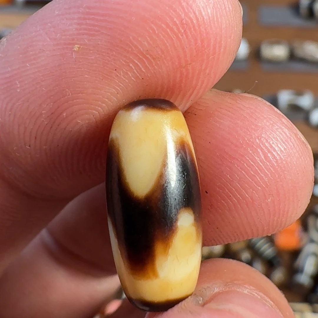 玛瑙/玉髓未镶嵌珠宝奇石