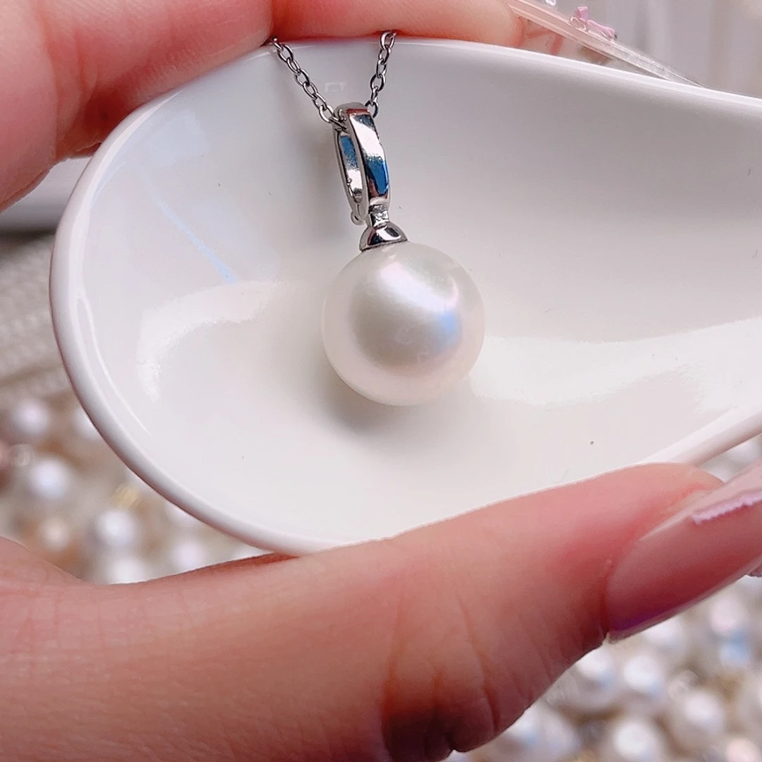 淡水珍珠吊坠(赠链)未镶嵌