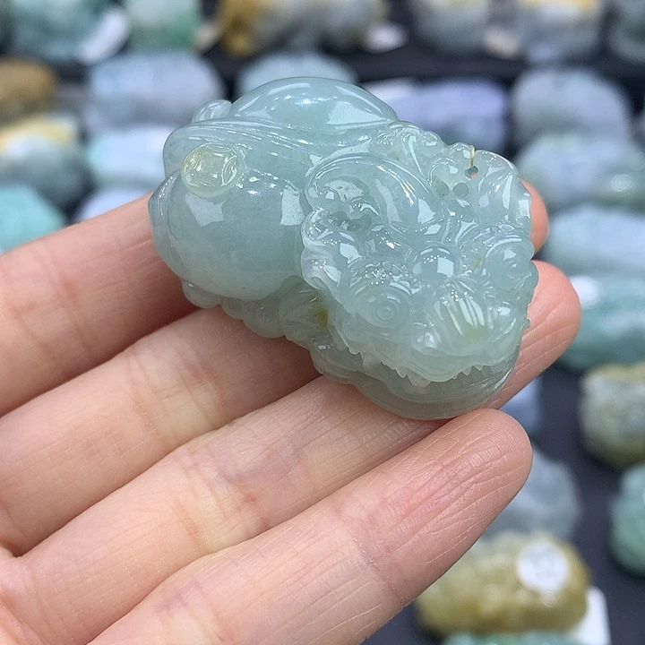 翡翠未镶嵌颈饰天然缅甸A货翡翠貔貅吊坠