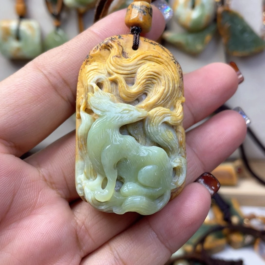 岫岩河磨玉（透闪石质玉）挂坠未镶嵌胡***?
