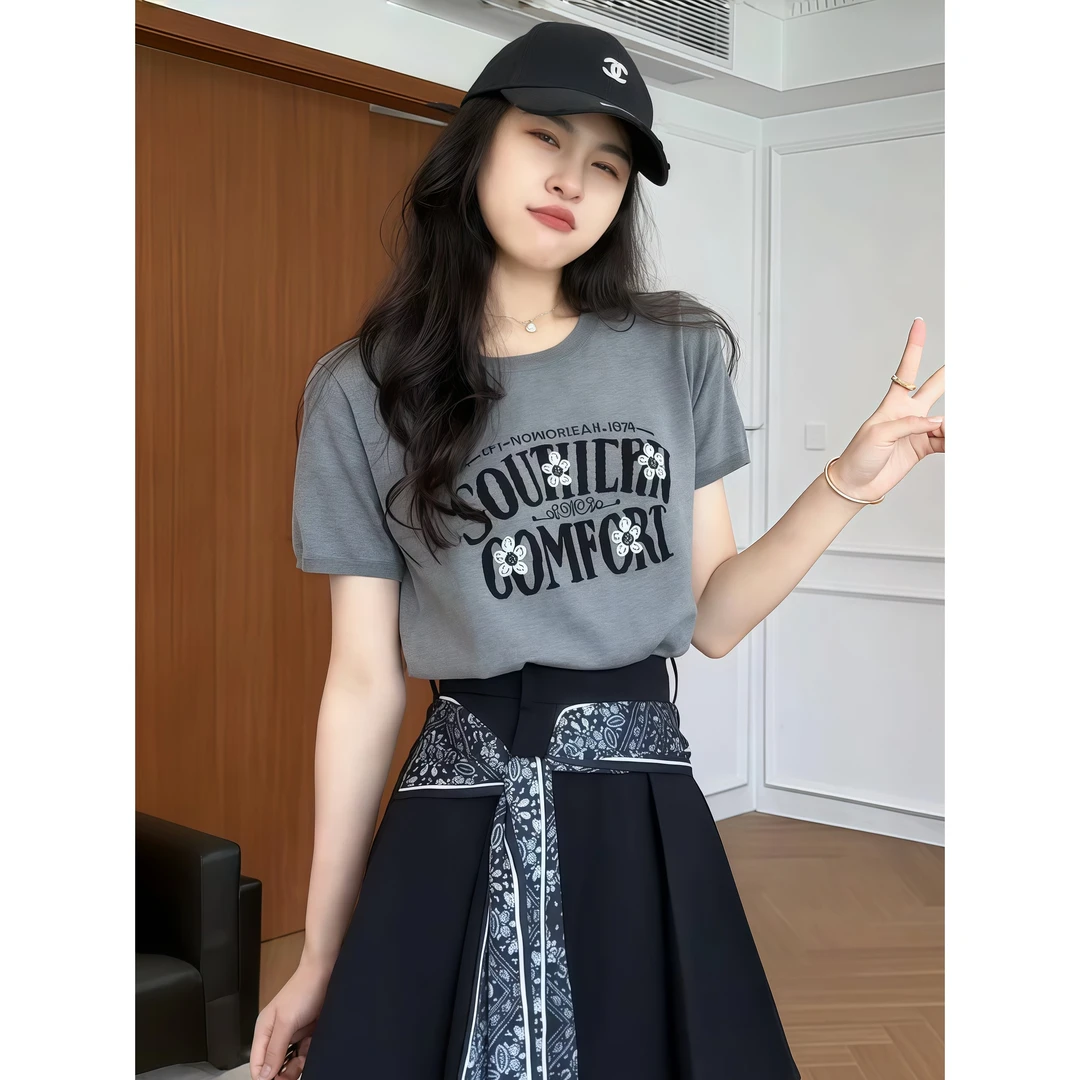 复古字母小众不撞款针织短袖T恤女夏季高级轻薄气质漂亮别致上衣