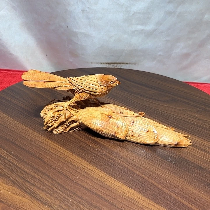 柏木漆**阁崖柏手工雕刻小鸟