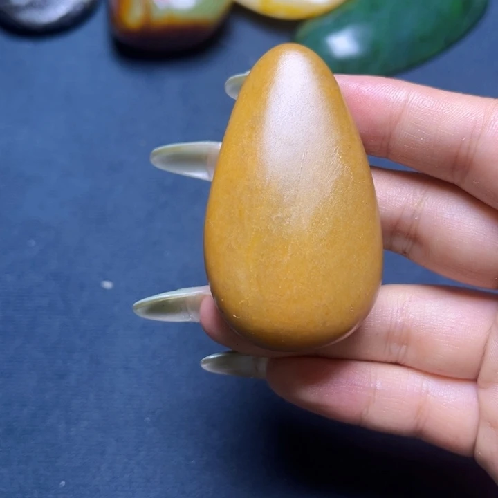 未镶嵌和田玉珠宝奇石