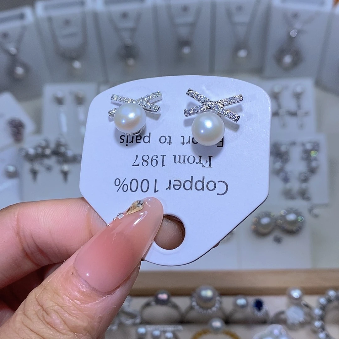 淡水珍珠耳饰未镶嵌