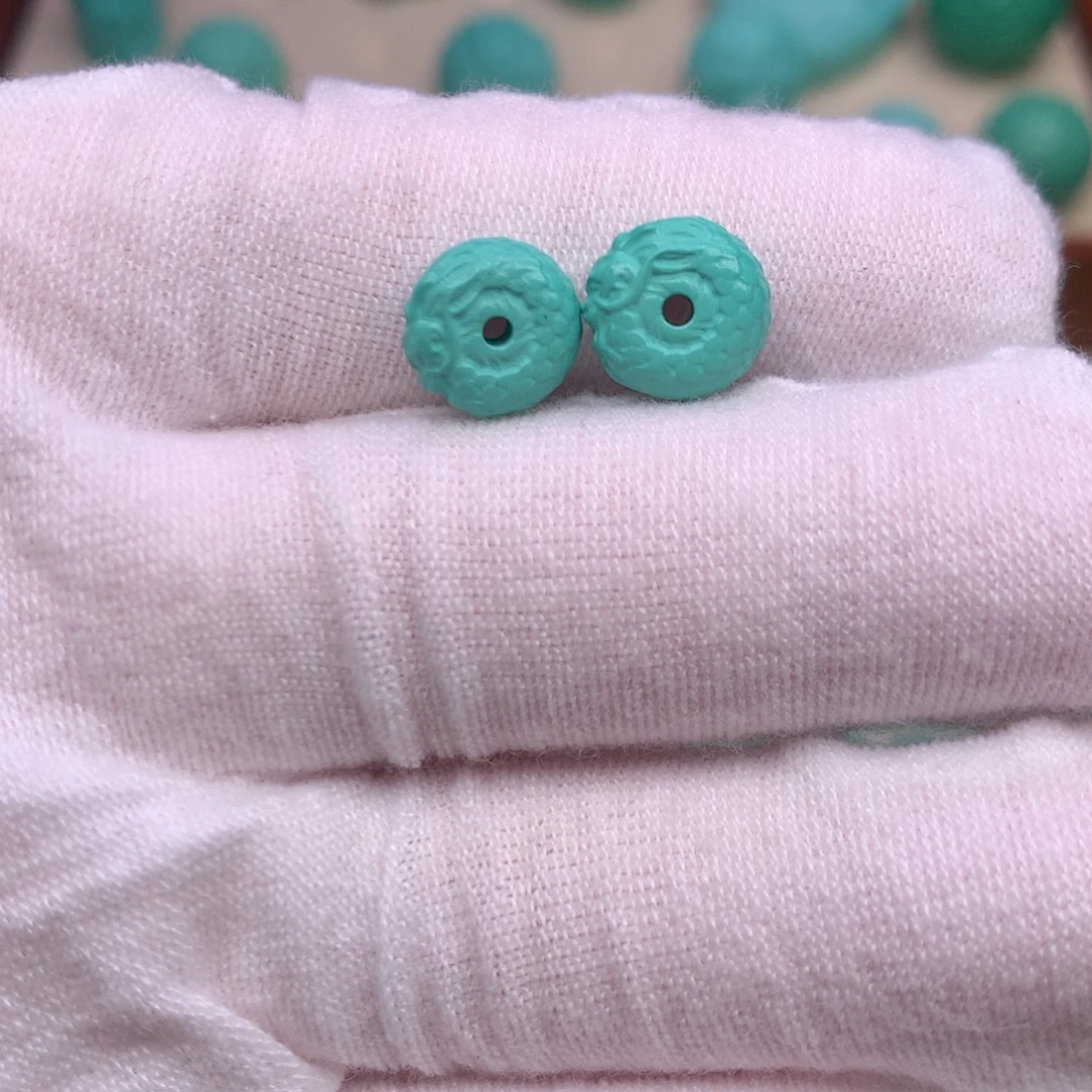 原生态散珠配珠龙扣一对卡10