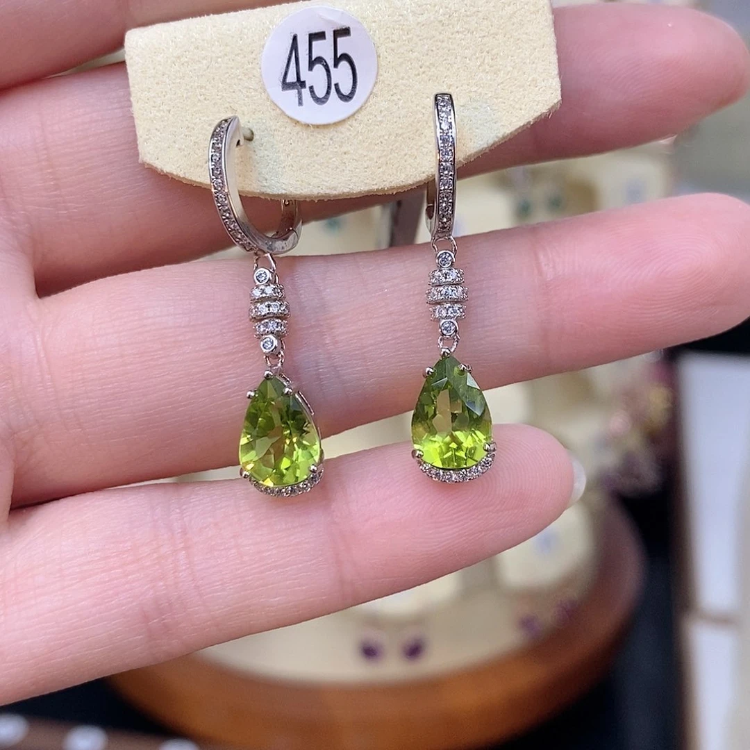 橄榄石耳饰银S925镶嵌