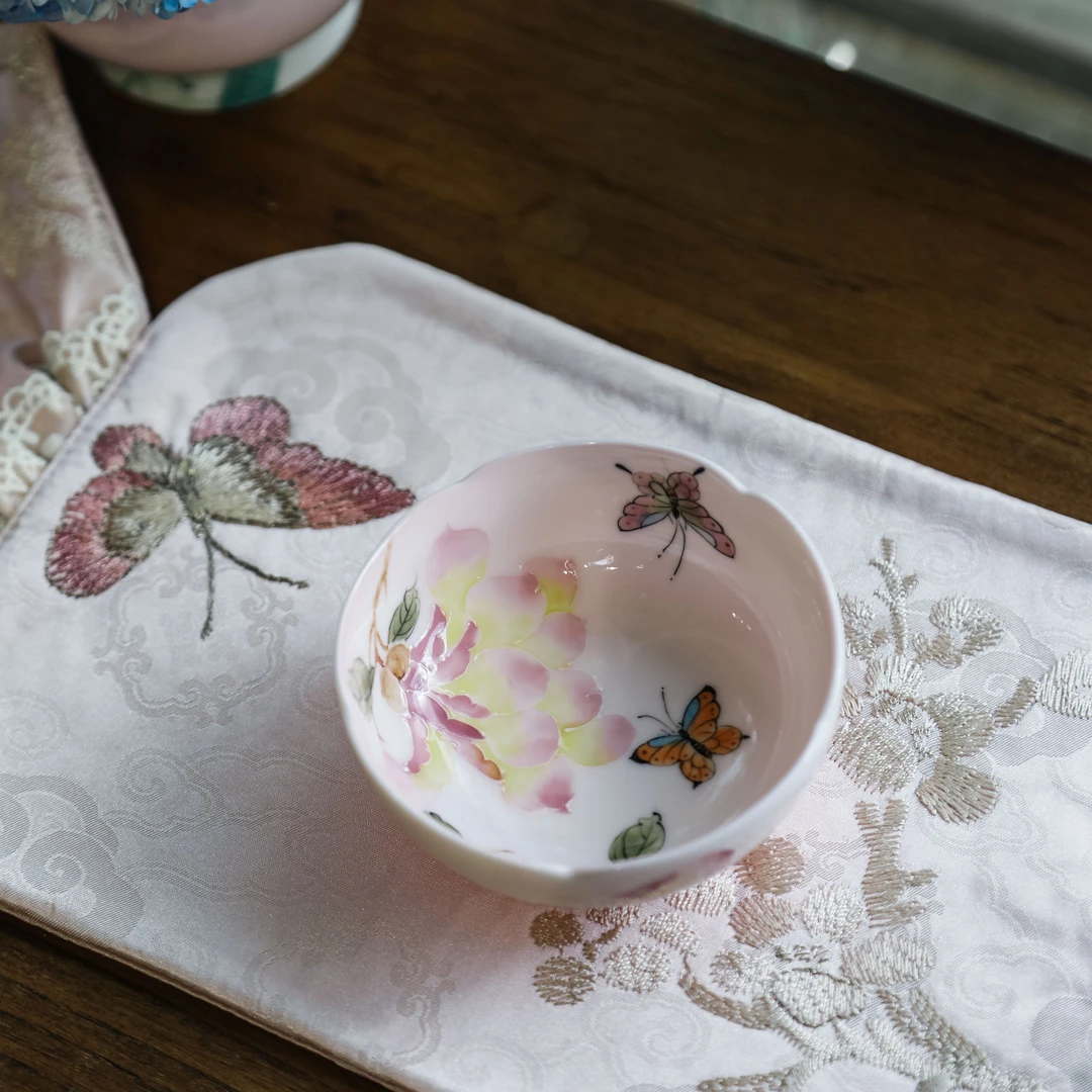 FYCJ0062 新款芬芳蝶舞主人杯手绘瓷器茶杯每一个均不一样