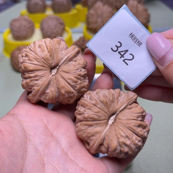 文玩核桃把件静**开南瓜墩47.342