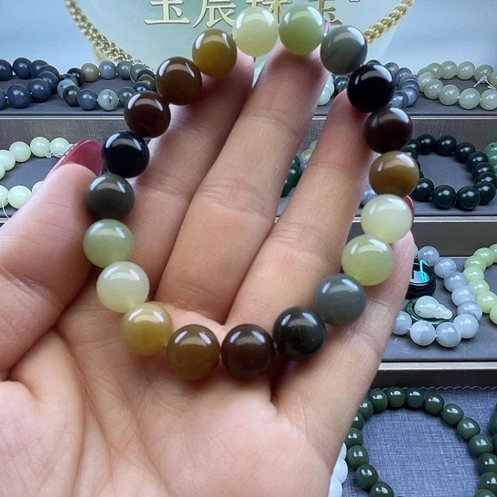 和田玉未镶嵌手链