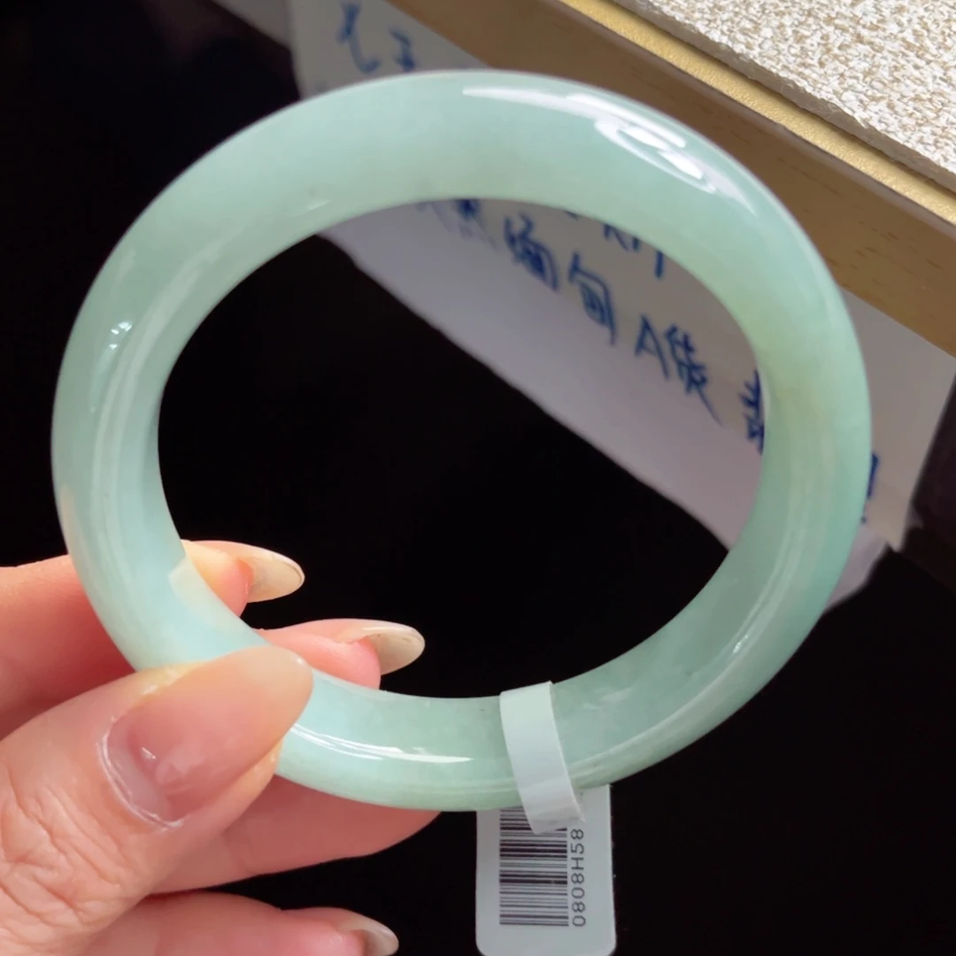 翡翠未镶嵌手镯手镯