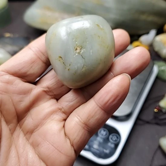 和田玉（糖玉）未镶嵌挂件