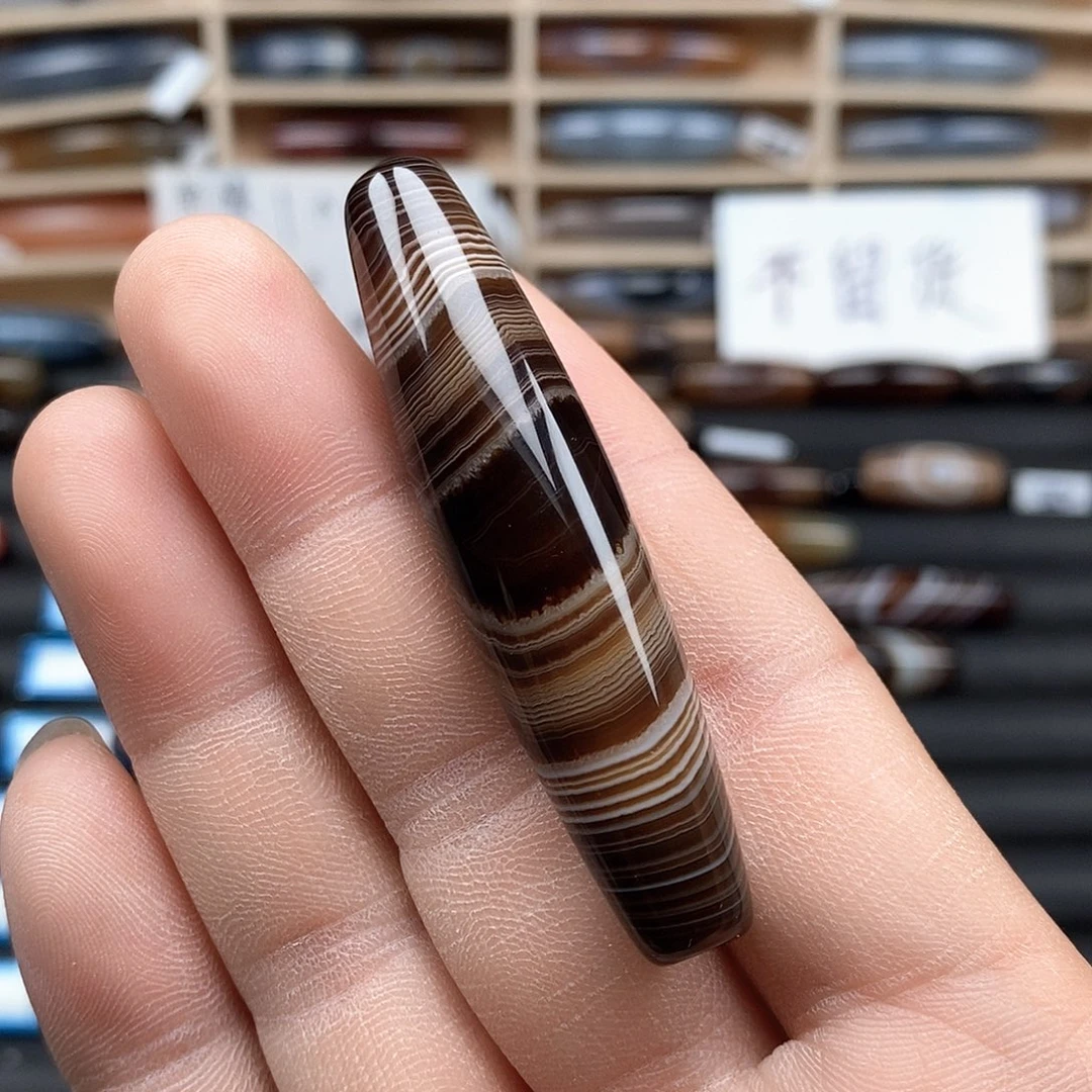 未镶嵌颈饰玛瑙/玉髓幺*