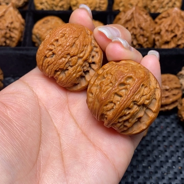 秦岭野生文玩核桃52