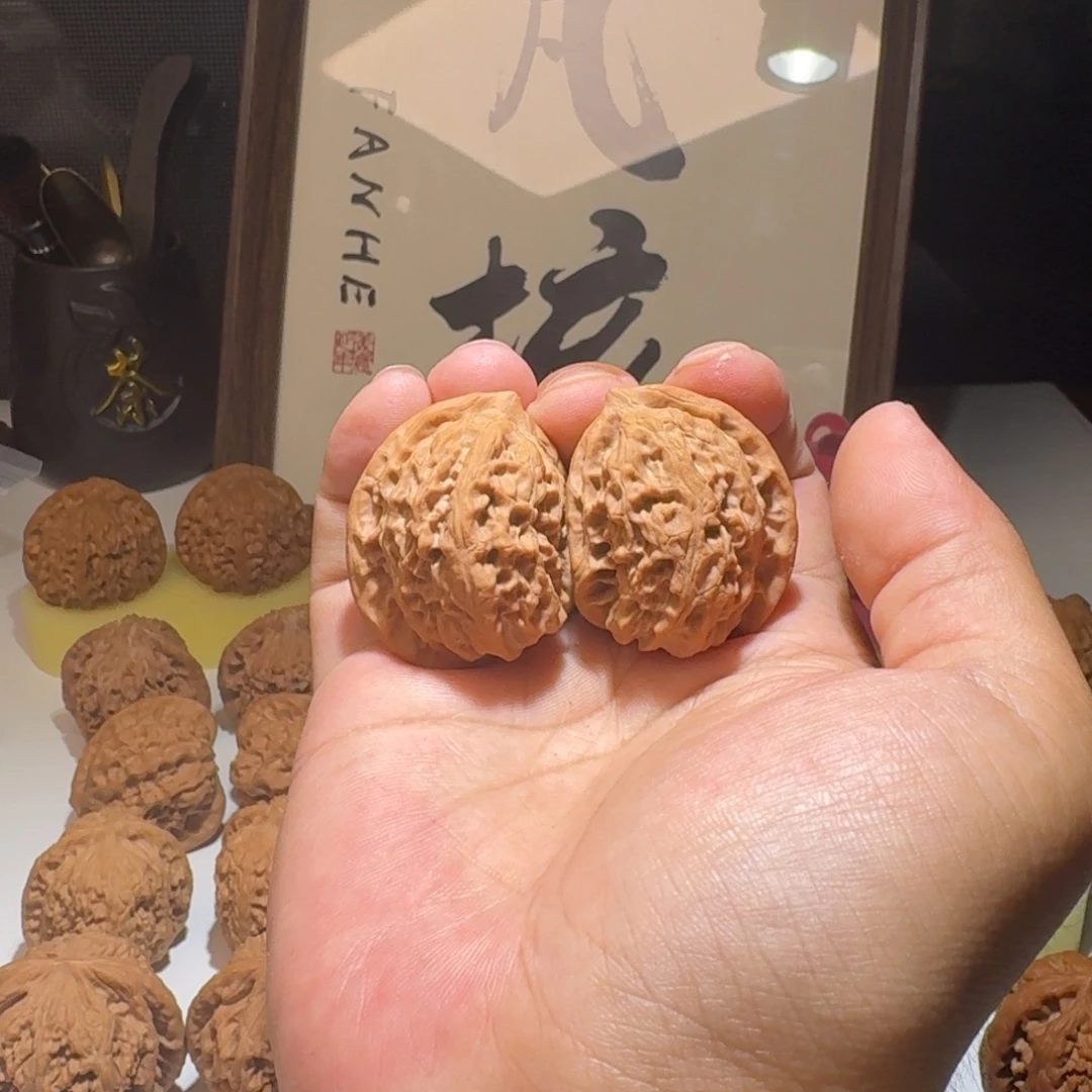 吊坠文玩核桃野生原树天然半壁江山全品