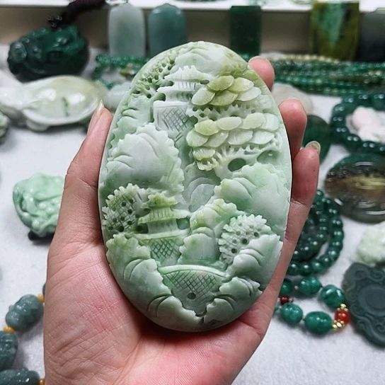 未镶嵌独山玉把件