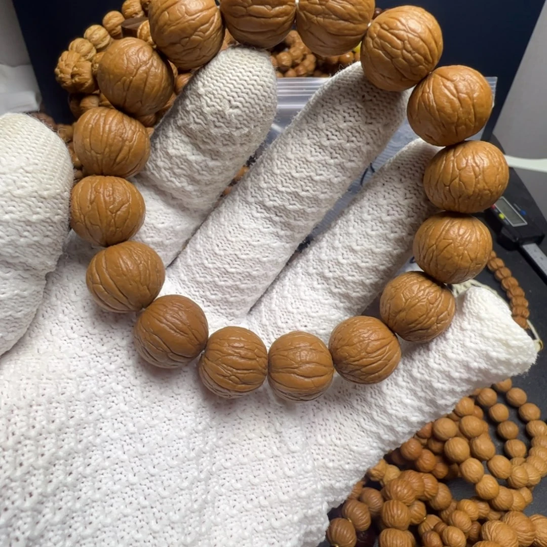 猴头核桃手串全品聚宝盆带配饰