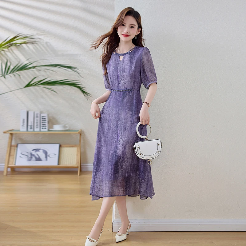 夏季新款女装圆领时尚修身收腰气质优雅舒适连衣裙显瘦中长款洋气