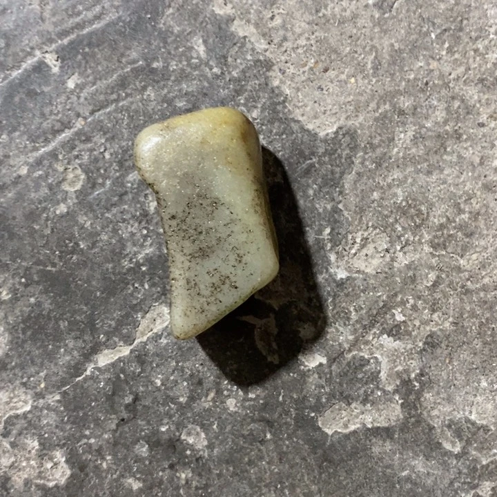 未镶嵌和田玉（糖玉）挂件