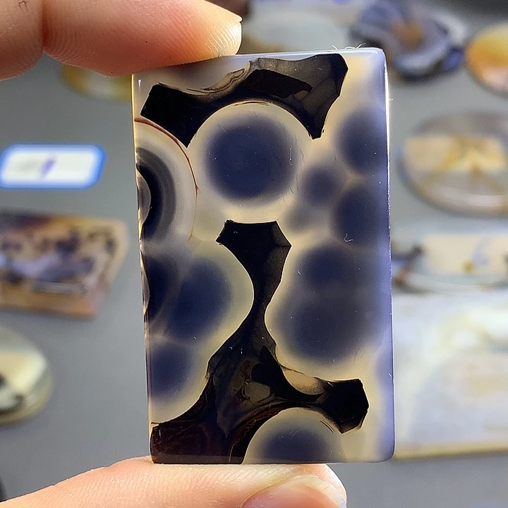 未镶嵌颈饰玛瑙/玉髓