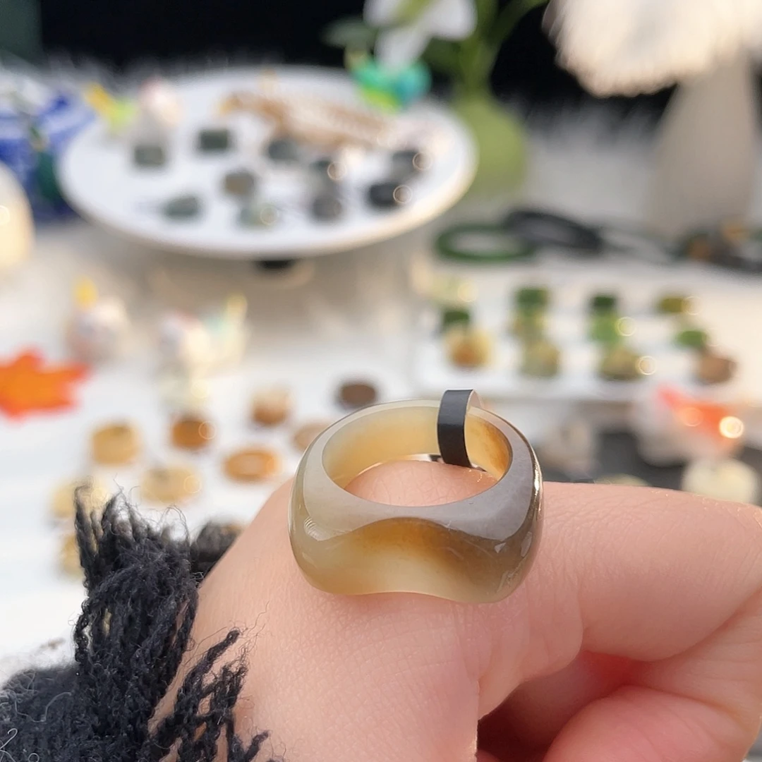 和田玉未镶嵌戒指k103 浓糖猫耳18.2mm